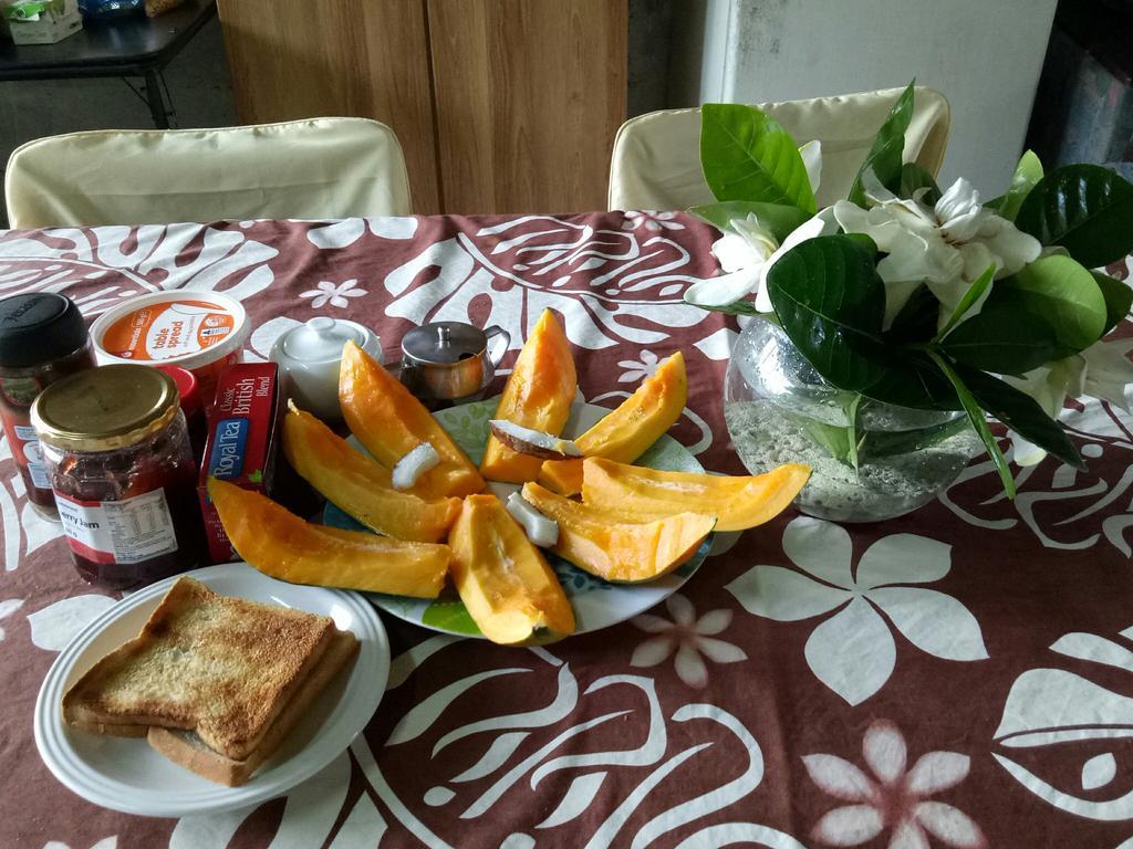 אפיה Olivias Accommodation מראה חיצוני תמונה